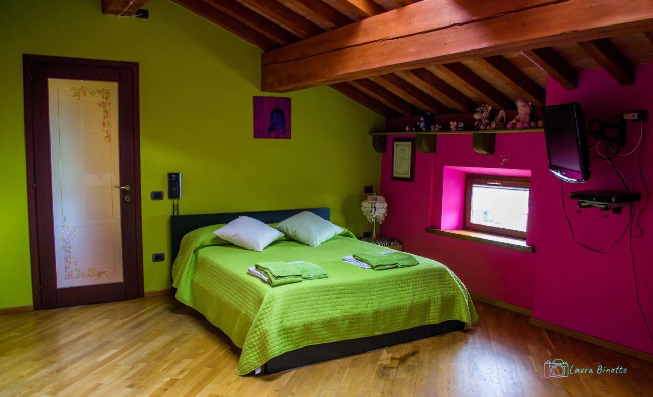 Antiche Vie B&B Serramazzoni Ngoại thất bức ảnh