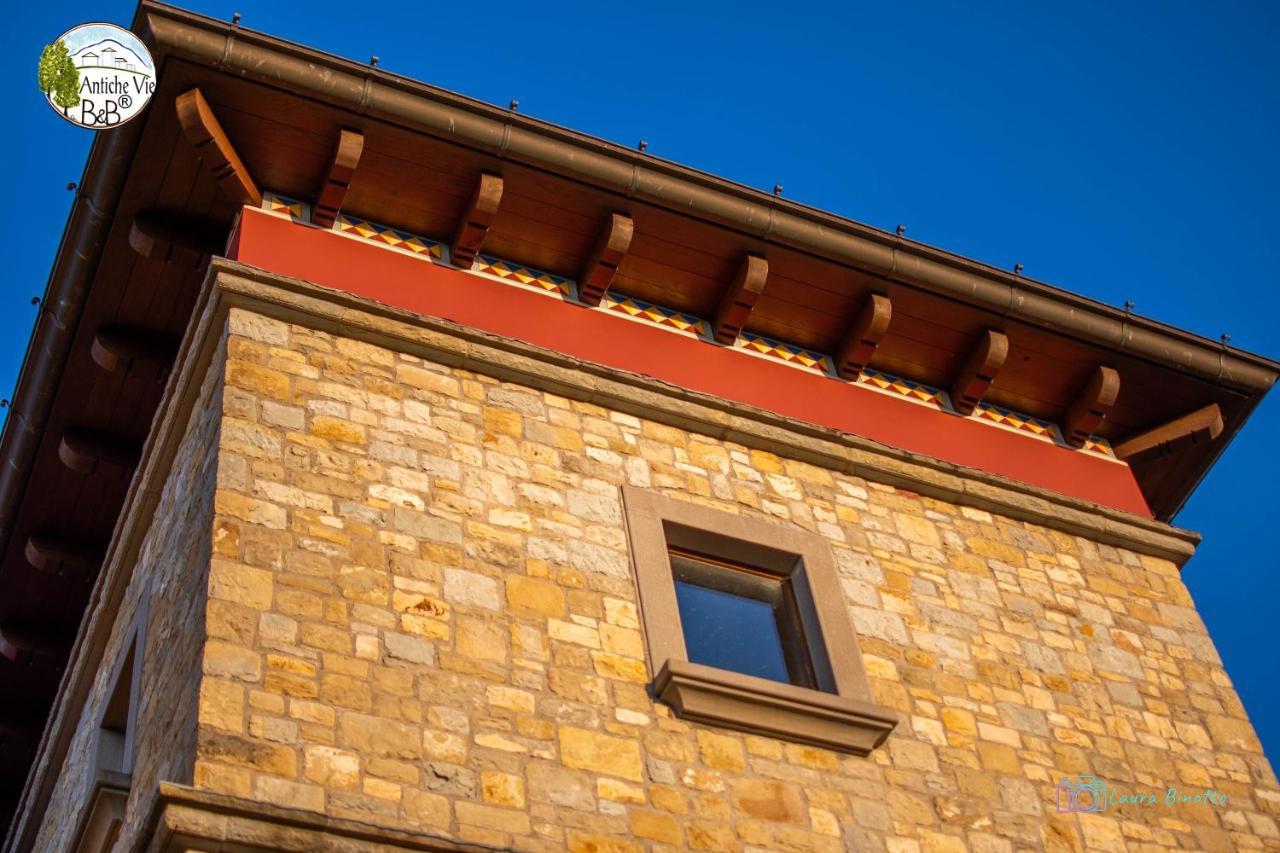 Antiche Vie B&B Serramazzoni Ngoại thất bức ảnh